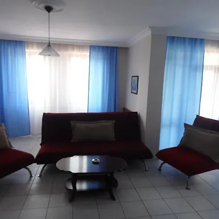 Helene Aparthotel